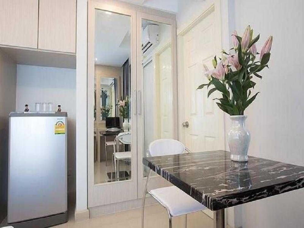 Фото B your home Hotel Donmueang Airport Bangkok