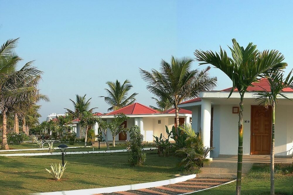 Фото Chariot Beach Resort