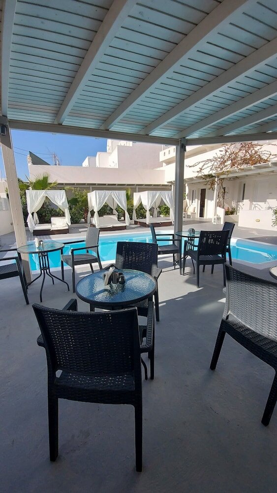 Фото Ambience Suites