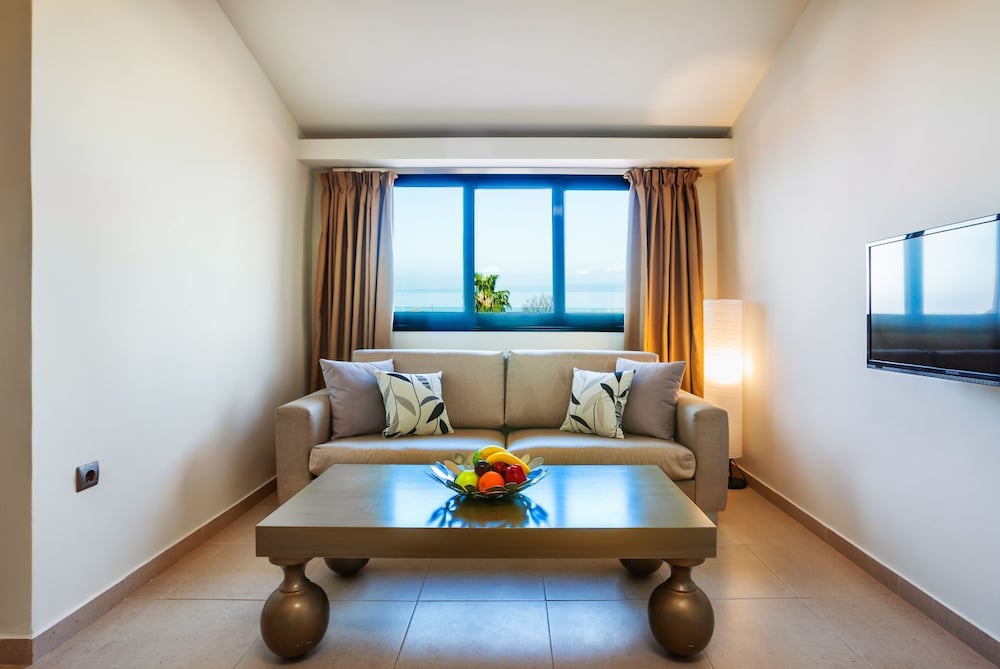 Фото Philoxenia SPA Hotel