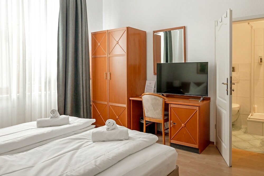 Фото Hotel Graf Zeppelin