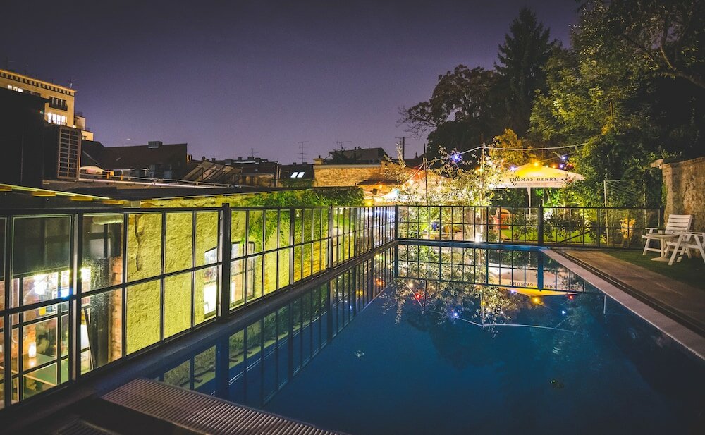 Фото Swanky Mint hostel