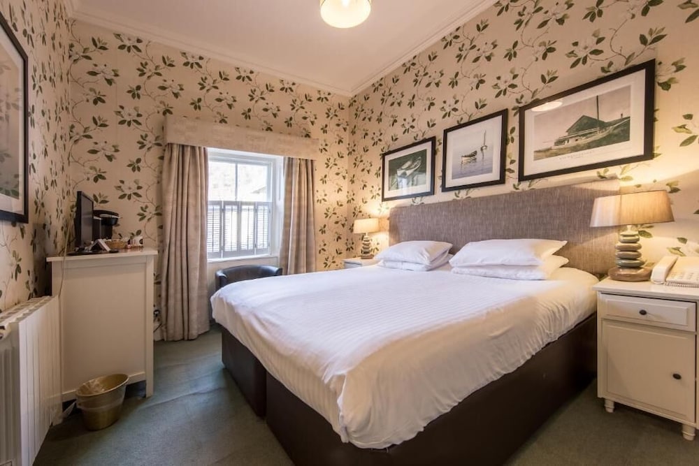 Фото The Lake of Menteith Hotel