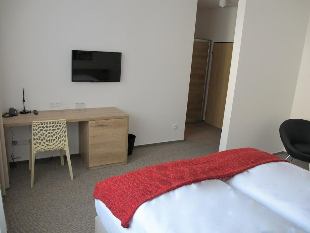 Фото Hotel Kapitol