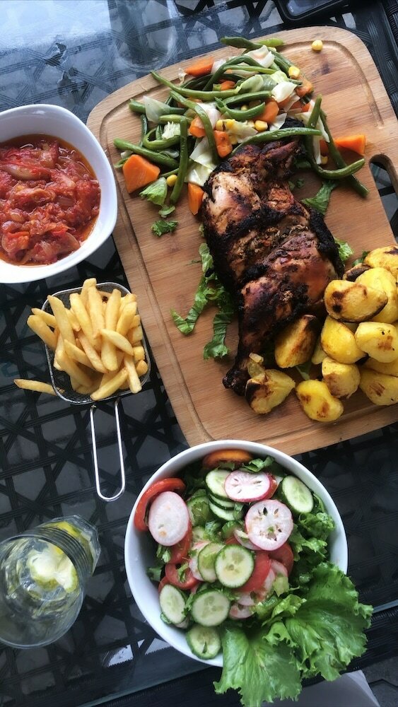 Фото Bougainvillea Hotel