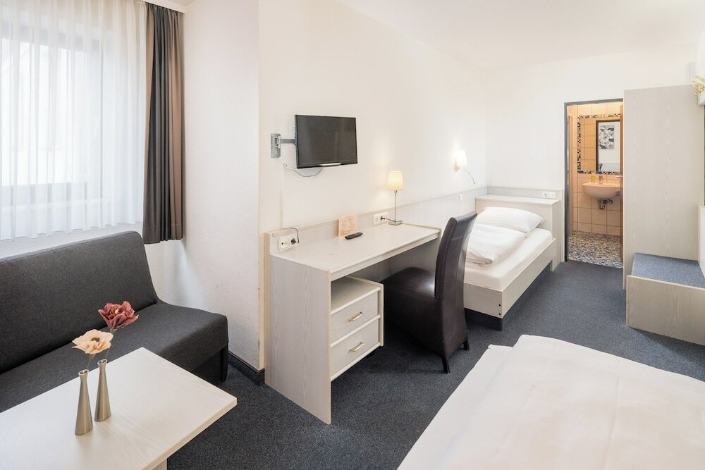 Фото Hotel Rennschuh