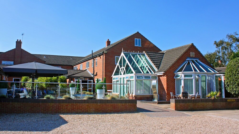 Фото The Brackenborough Hotel