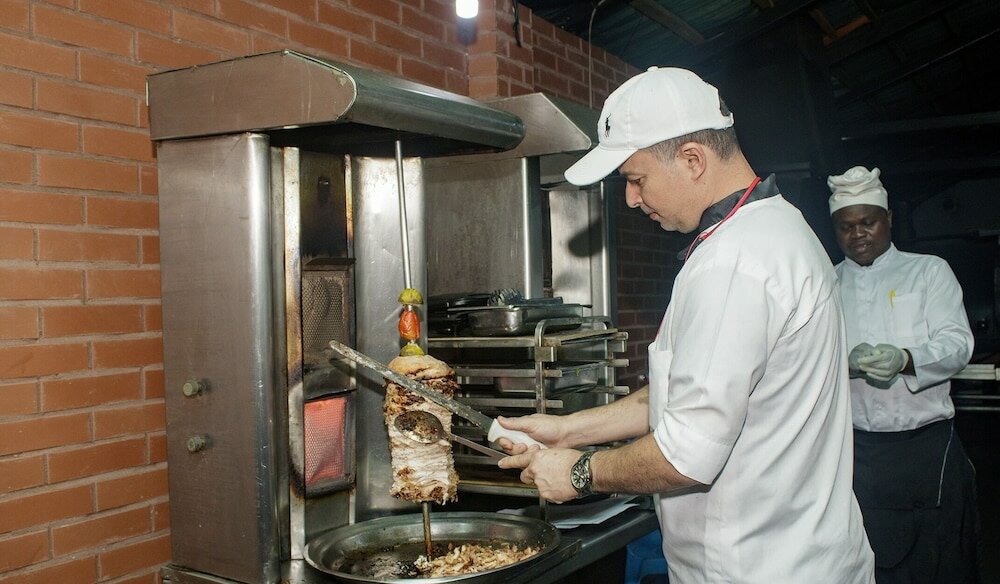 Фото Bougainvillea Hotel