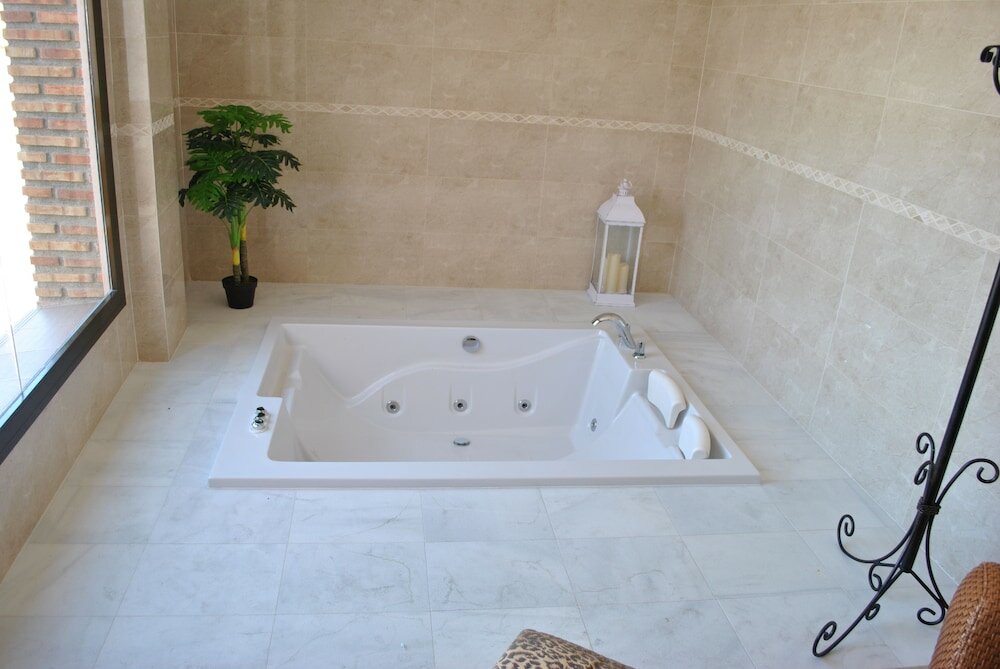 Фото Hotel Restaurante Dama de Baza