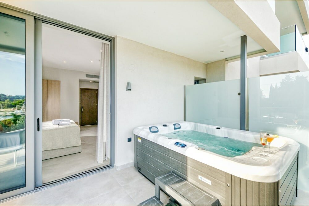 Фото Hidden Cove Corfu