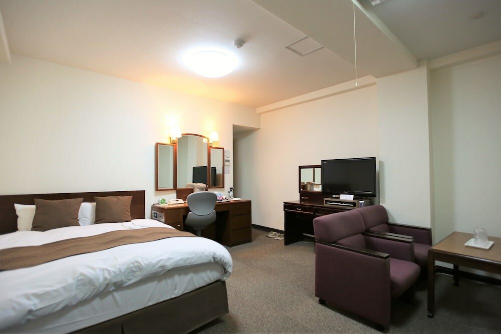 Фото Hotel Yokosuka