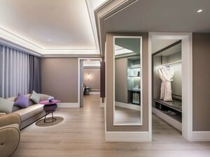 Гостиница Mercure Nantong Downtown