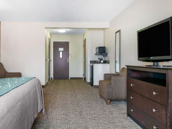 Фото Comfort Inn & Suites Porter near Indiana Dunes