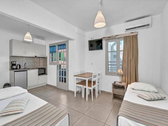 Фото Erato Hotel