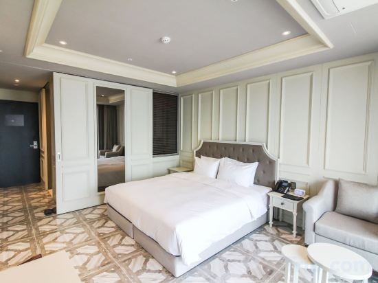 Фото Golden Tulip Ever Yongin