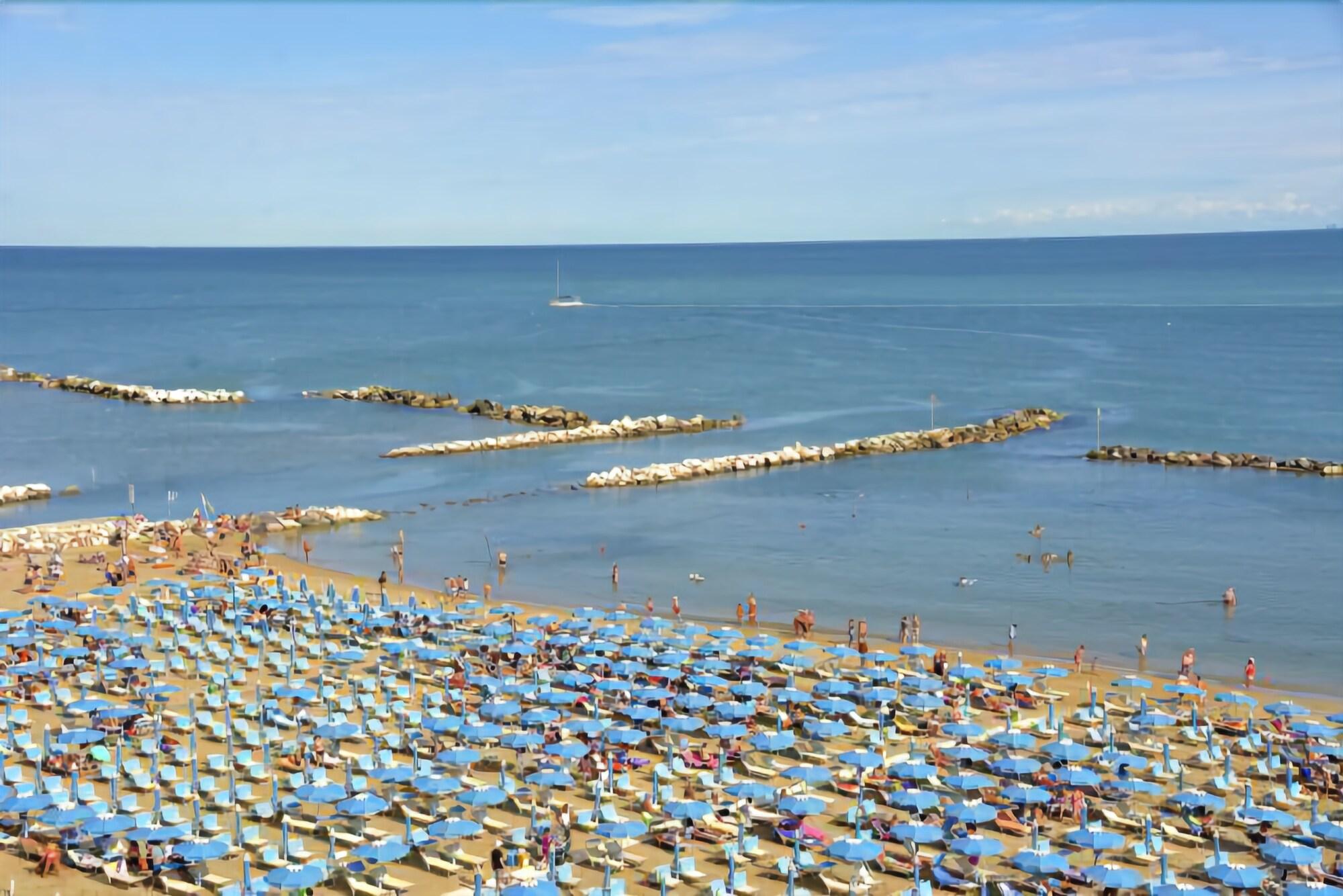 Фото Hotel Diplomat Marine