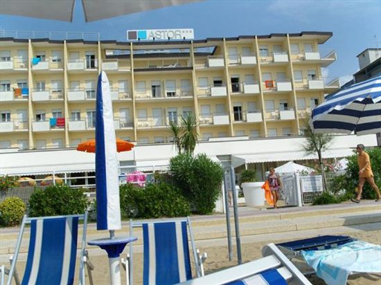 Фото Hotel Astor