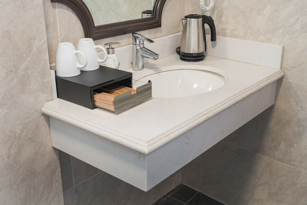 Фото Hanoi Little Town Hotel