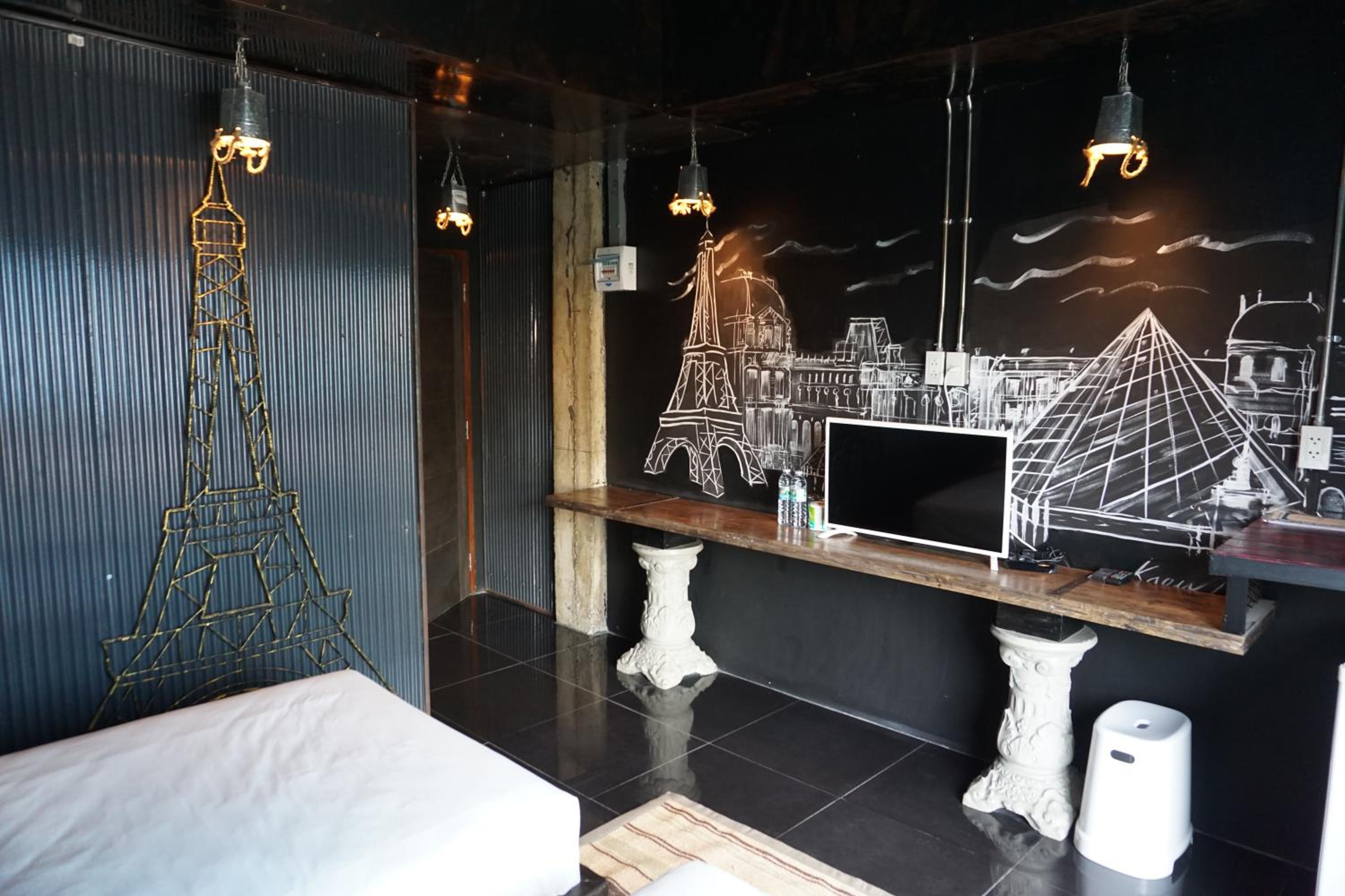 Фото Nine Blue Residence