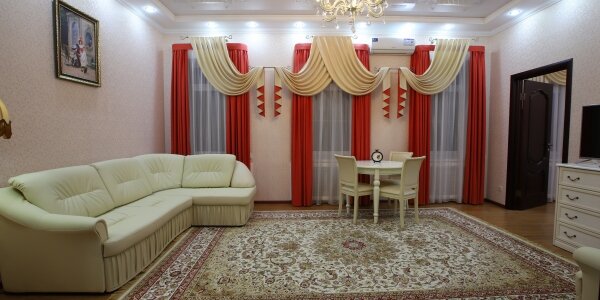 Фото Городская усадьба