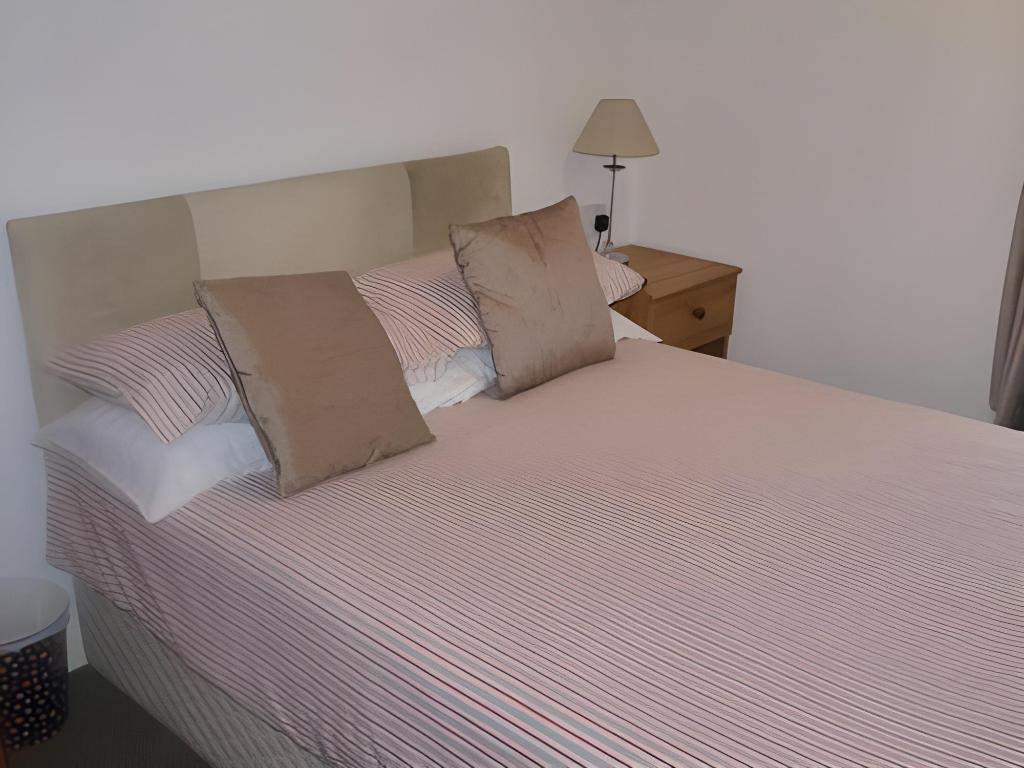 Фото Hazelgrove Guest House