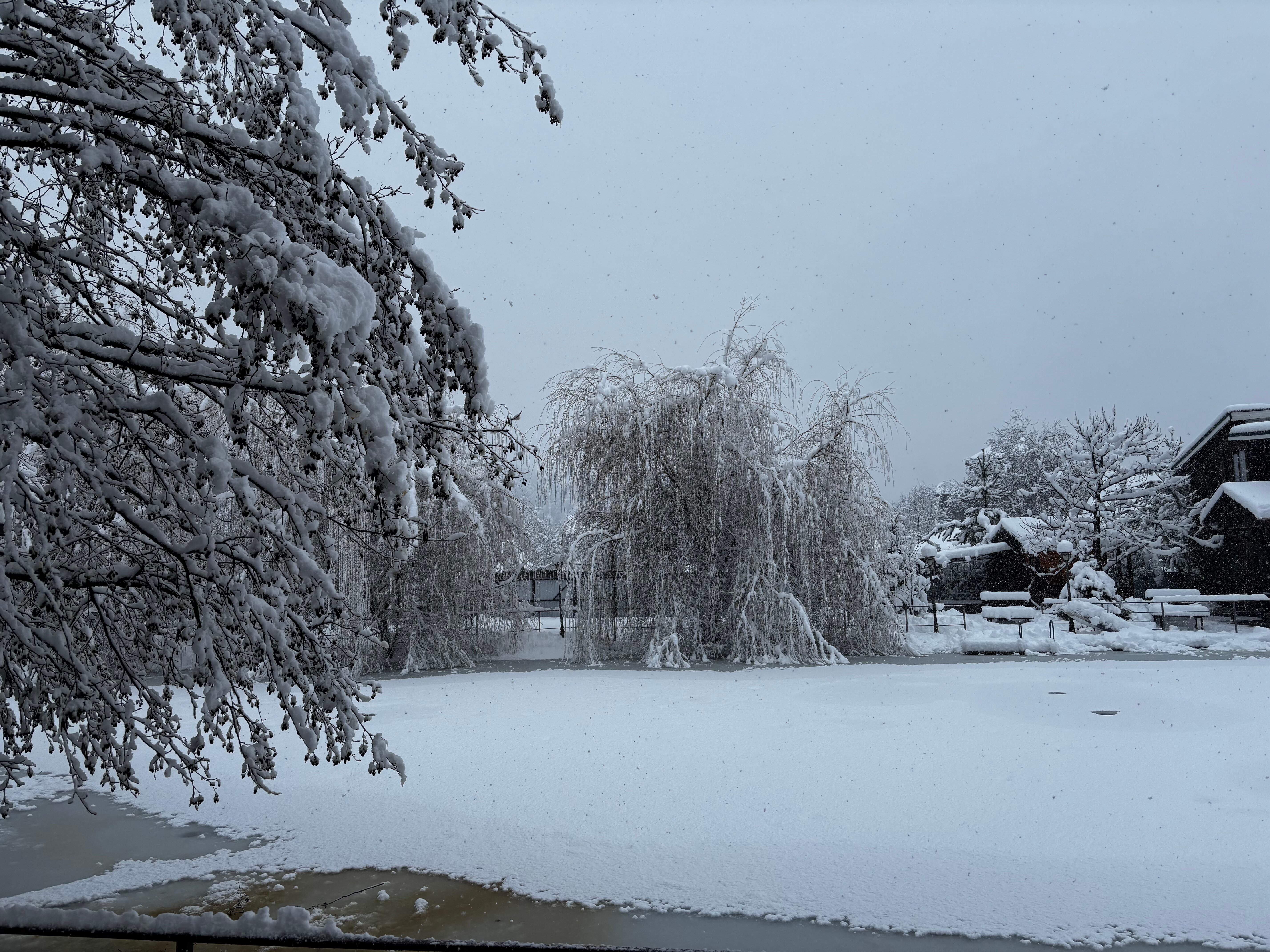 Фото Дом у озера