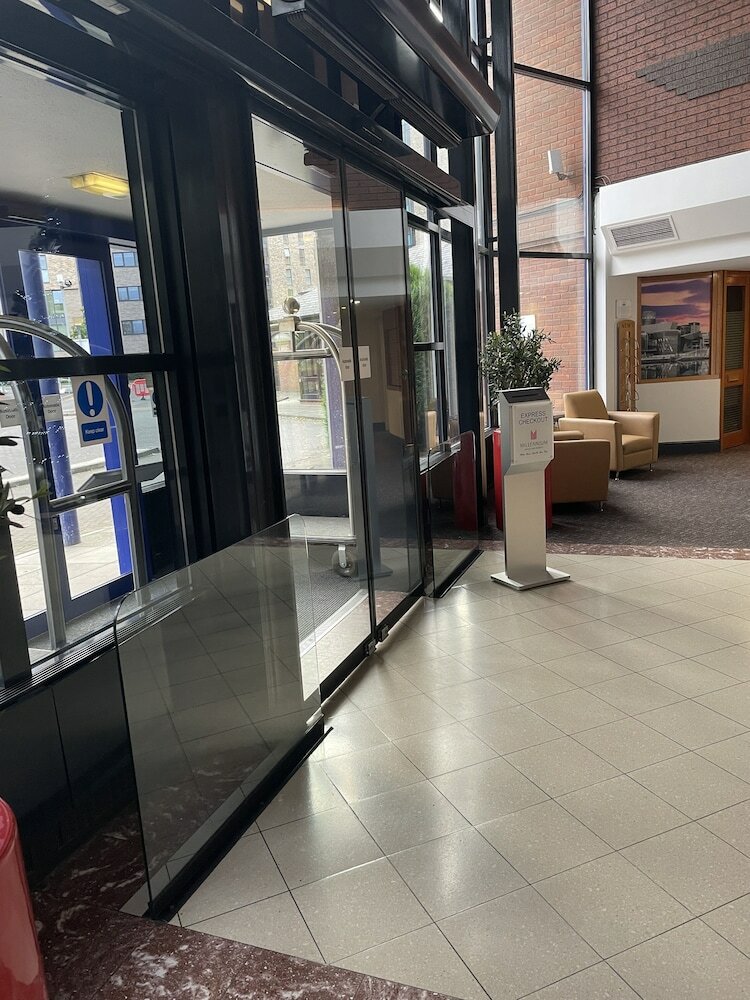 Фото Copthorne Hotel Manchester Salford Quays