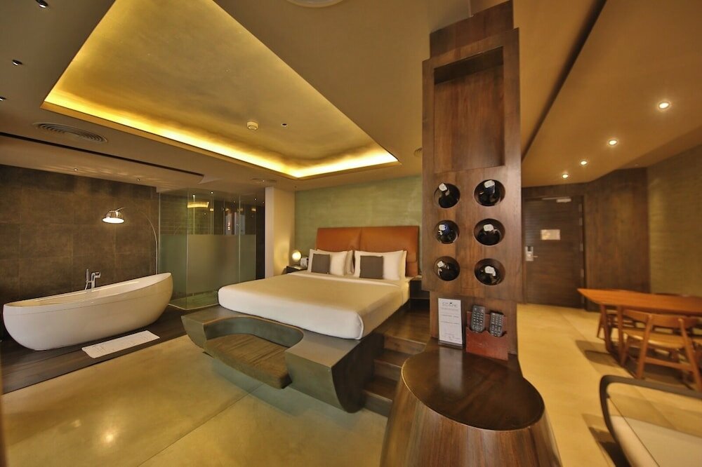 Фото Pledge Scape