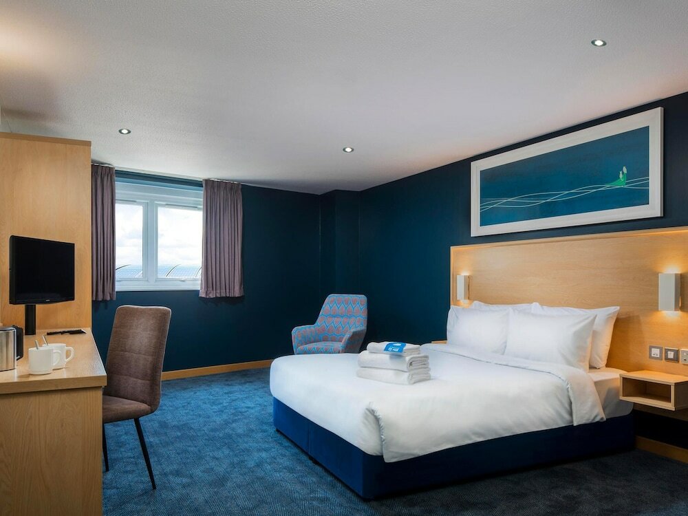Фото Travelodge Manchester Ancoats Hotel