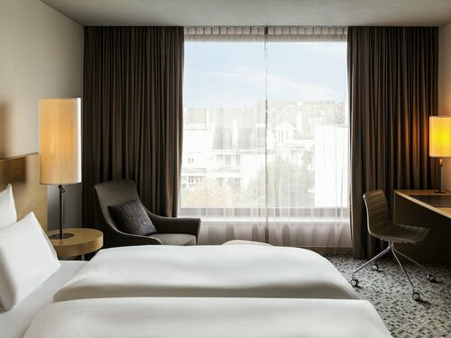 Внешний вид отеля Pullman Basel Europe в Базели, фото 2