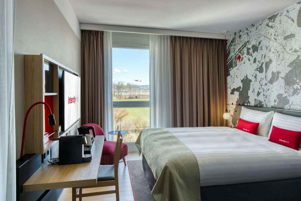 Фото IntercityHotel Zurich Airport