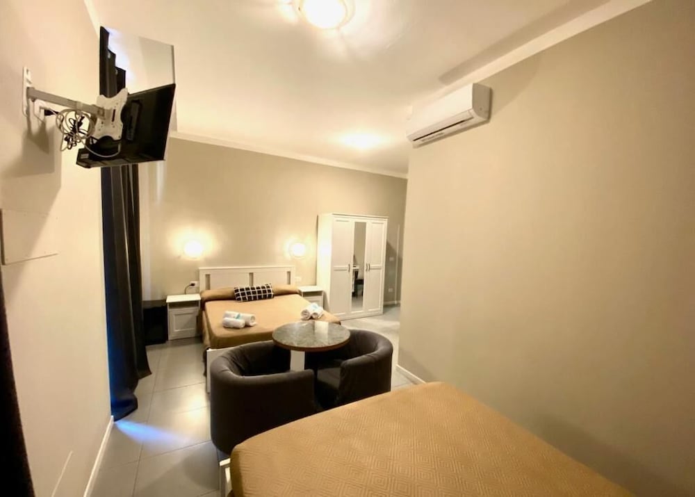 Фото Hotel Golden Milano