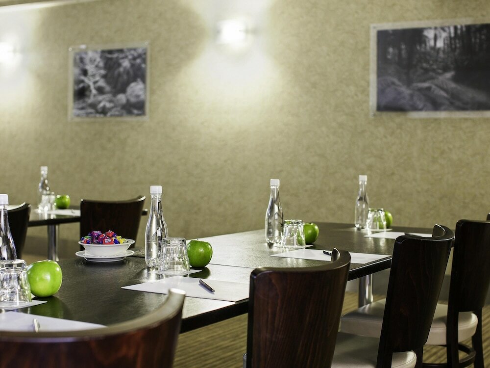 Фото Novotel Queenstown Lakeside