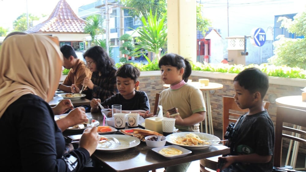 Фото Setia Budi Madiun
