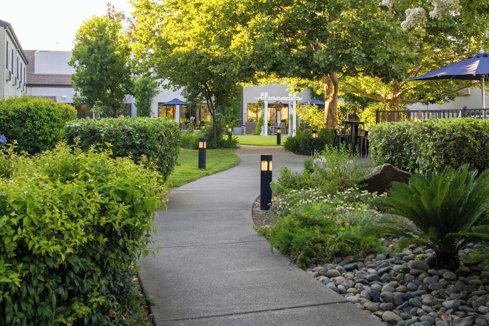 Фото Courtyard by Marriott Vacaville