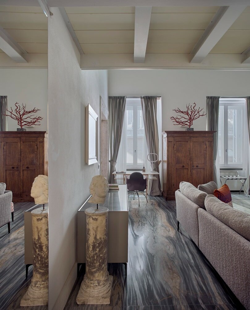 Фото Palazzo delle Pietre Luxury Apartments