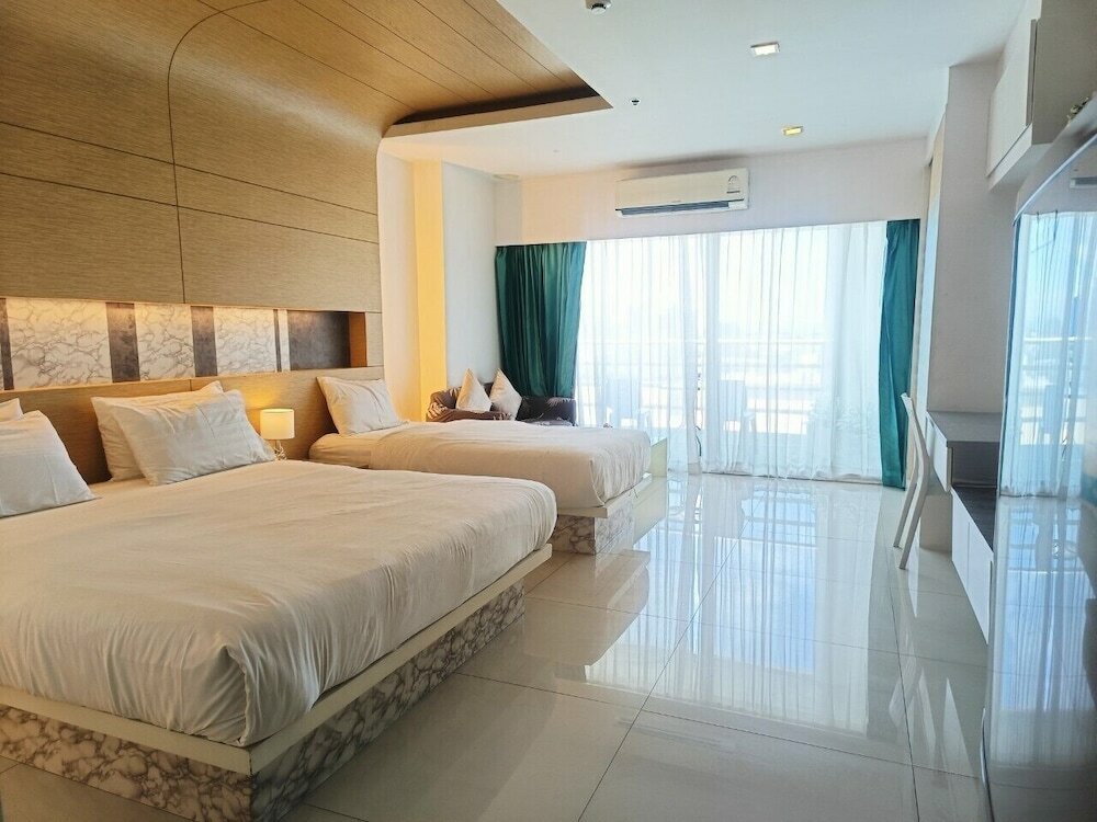Фото View Talay 6 Condominium by Honey