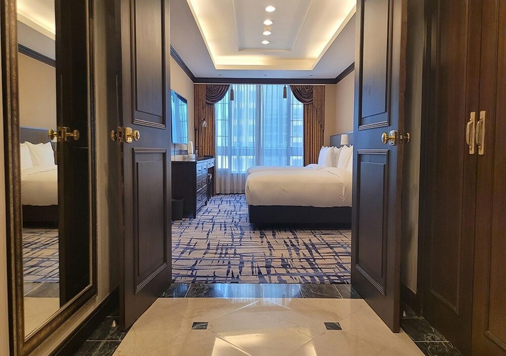 Фото Koreana Hotel