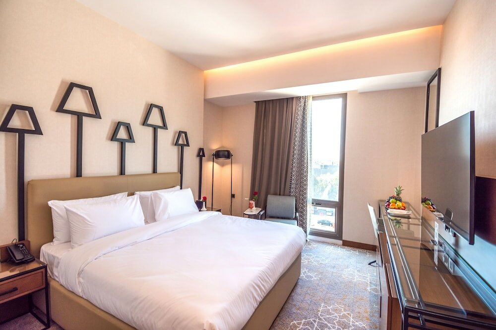 Фото Grand Plaza Hotel