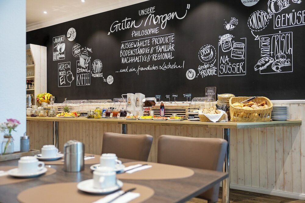 Фото Auto-Parkhotel