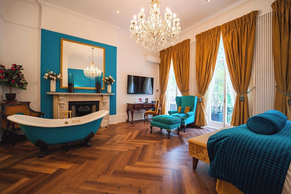 Фото Twenty Nevern Square Hotel