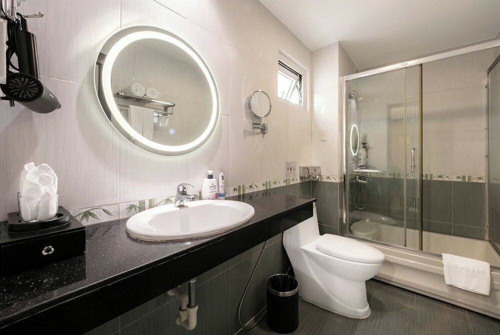 Фото A25 Hotel - 12 Pho Hue