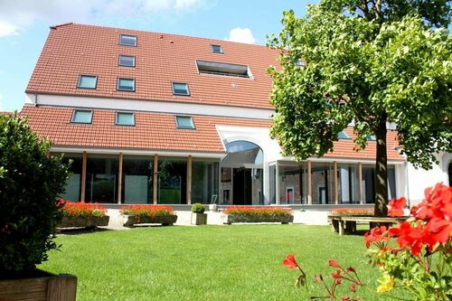 Гостиница Hôtel Golf Relais de l'Empereur в Валлонском Брабанте