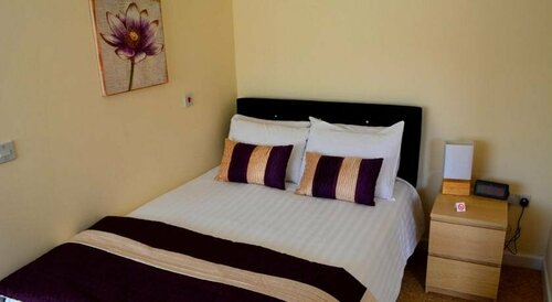 Гостиница Winston Guesthouse в Бисестере