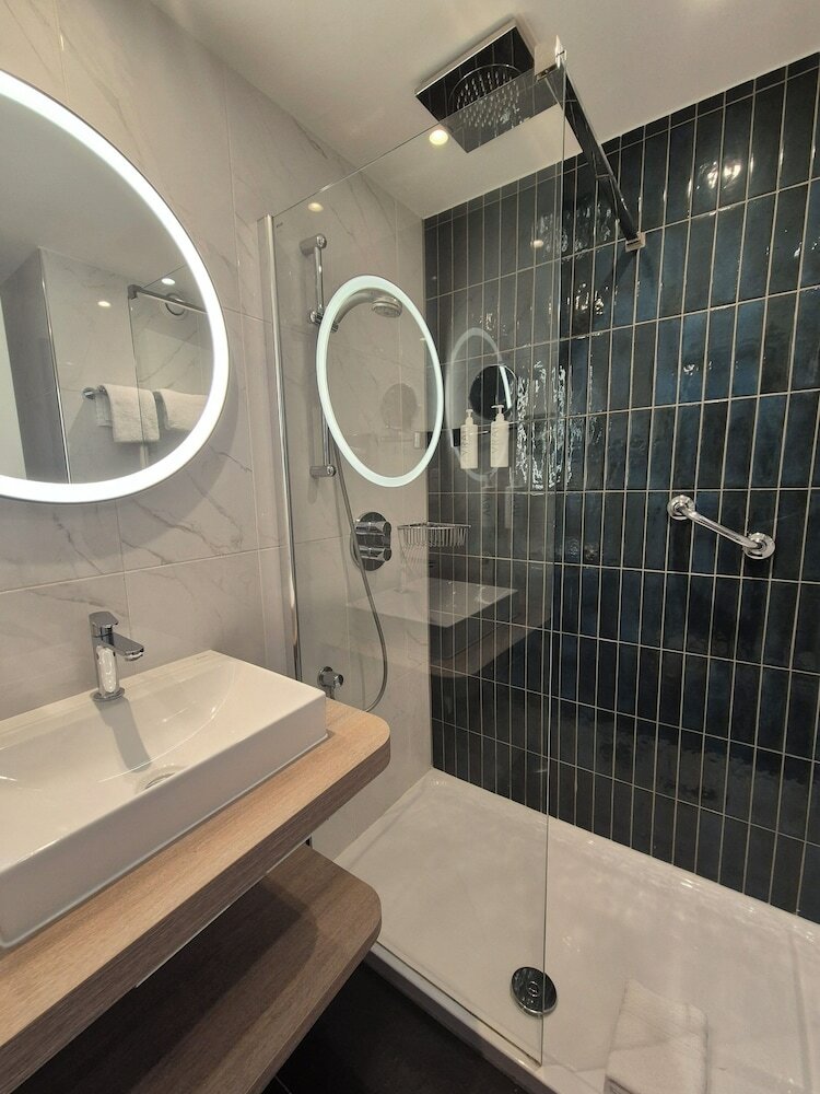 Фото Gresham Belson Hotel