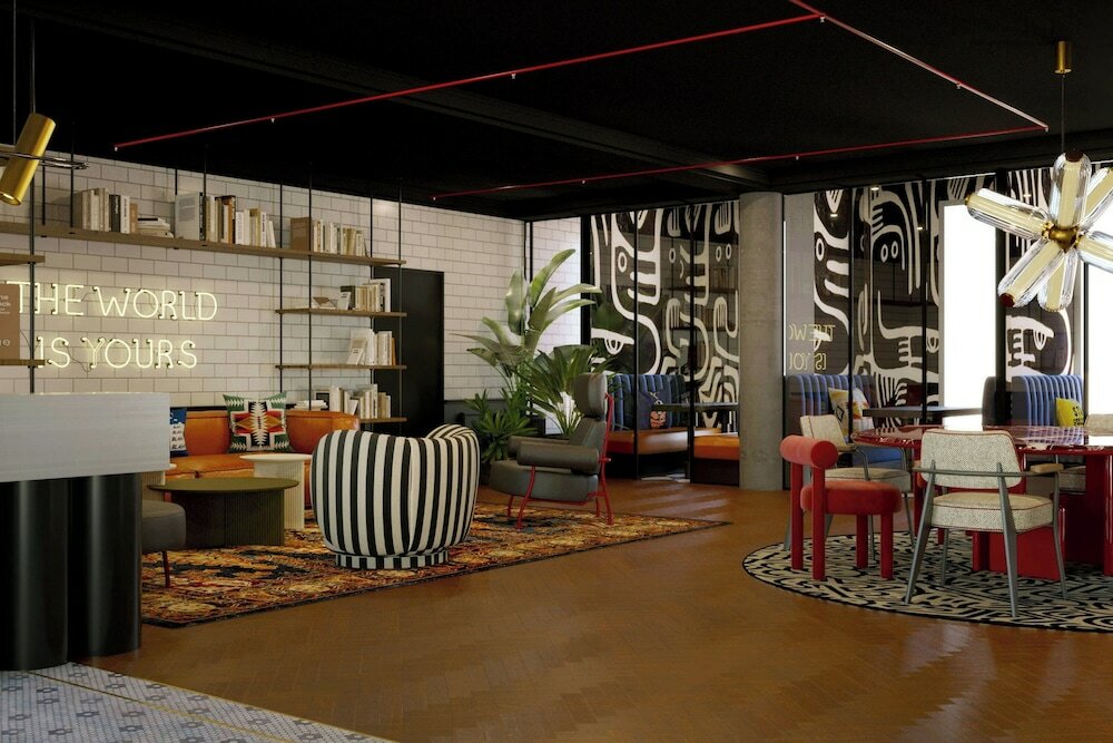 Фото Moxy Paris La Villette Hotel