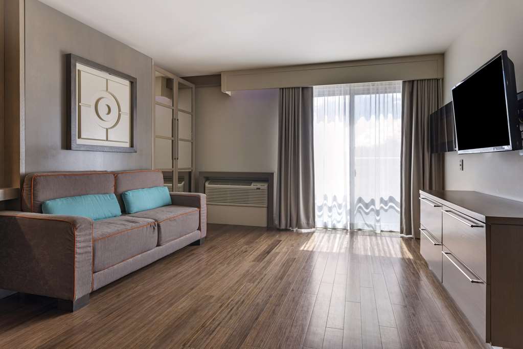 Фото Best Western Plus Edmundston Hotel