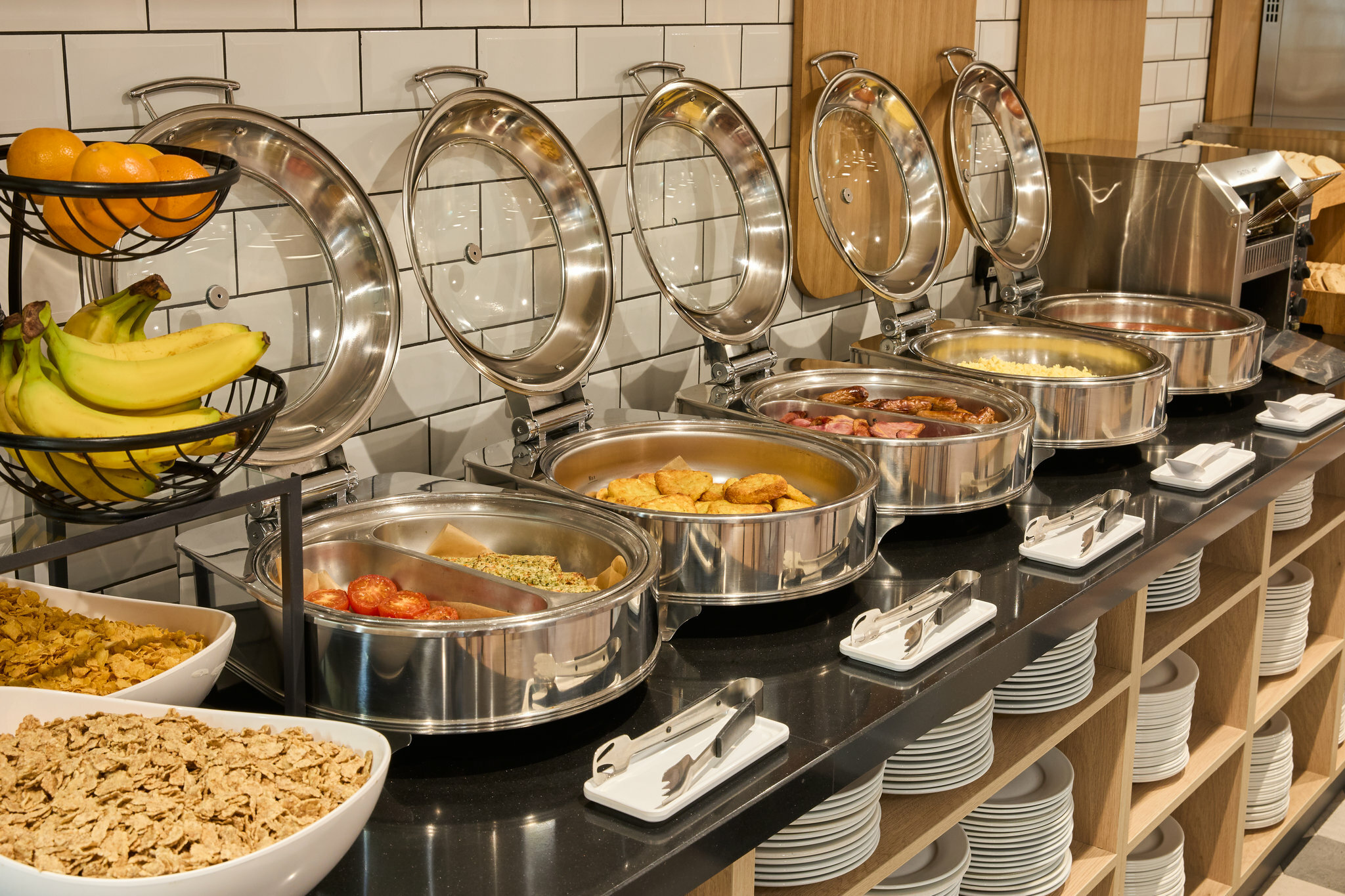 Фото Holiday Inn Express London - Limehouse, an Ihg Hotel