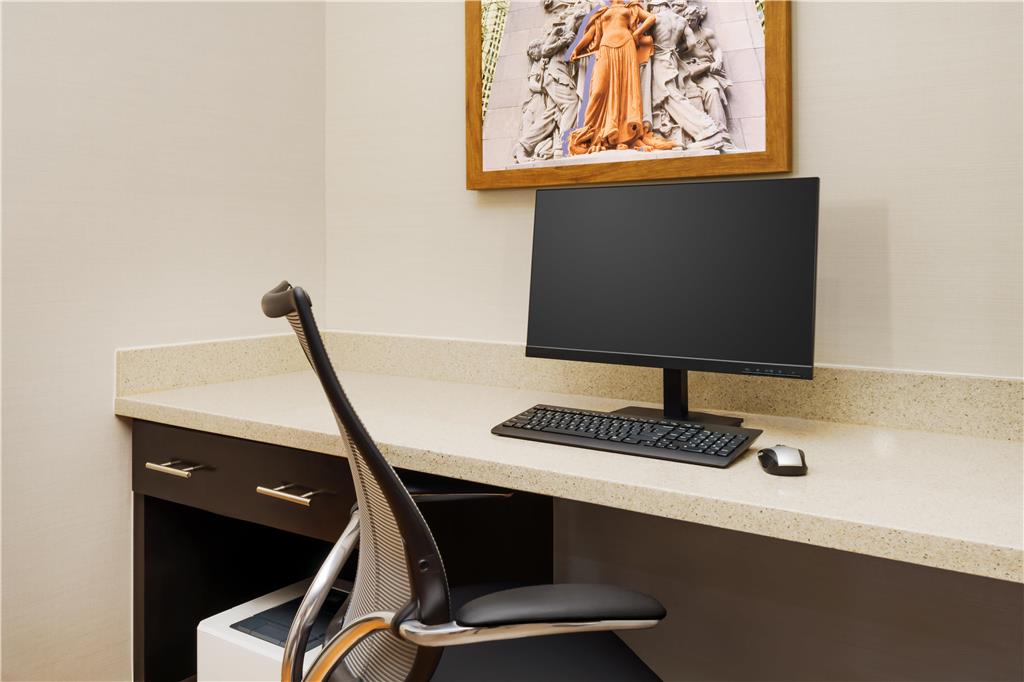 Фото Hampton Inn by Hilton Chicago-Midway Airport