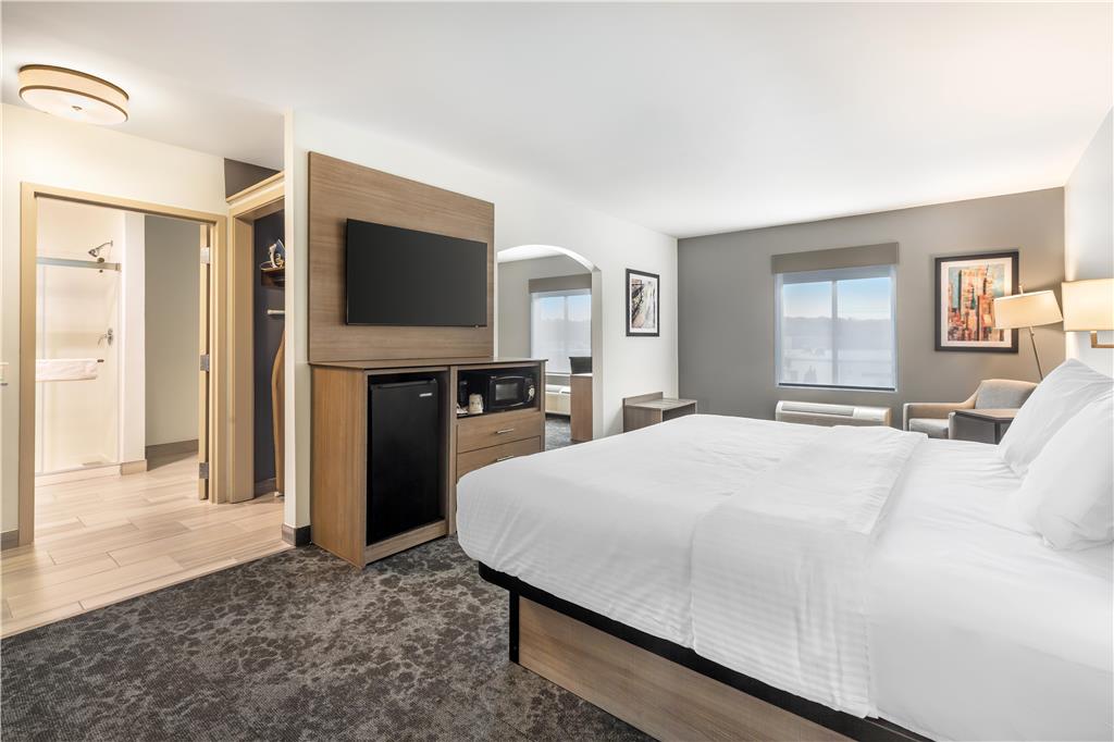 Фото Manchester Inn and Suites